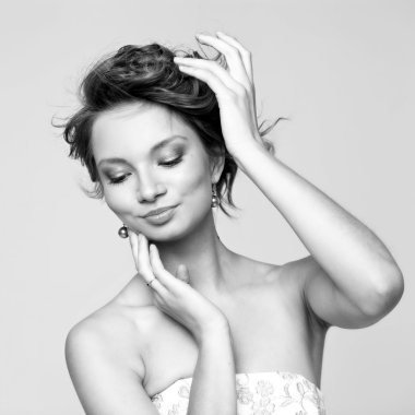 Genç güzel kadın.