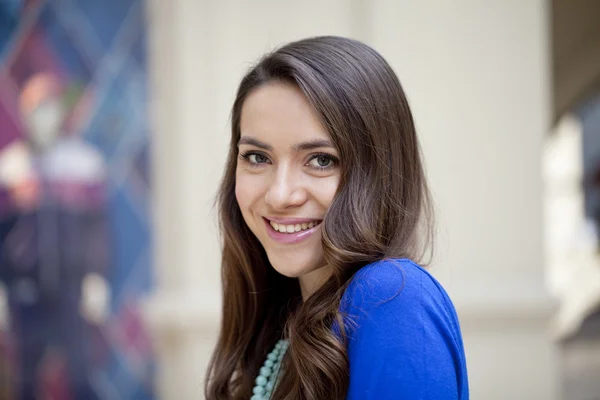 Portrait of beautiful woman — Stock Photo, Image