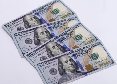 Yeni banknot yüz dolar