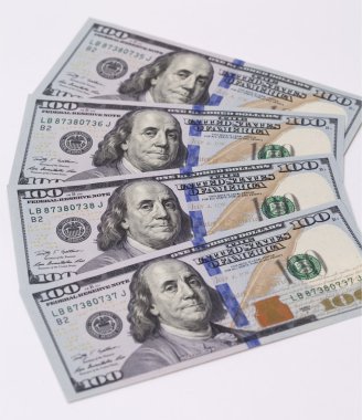 Yeni banknot yüz dolar