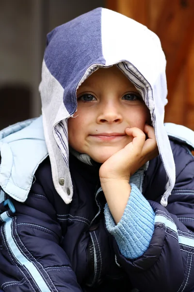 Retrato de niño hermoso — Stockfoto