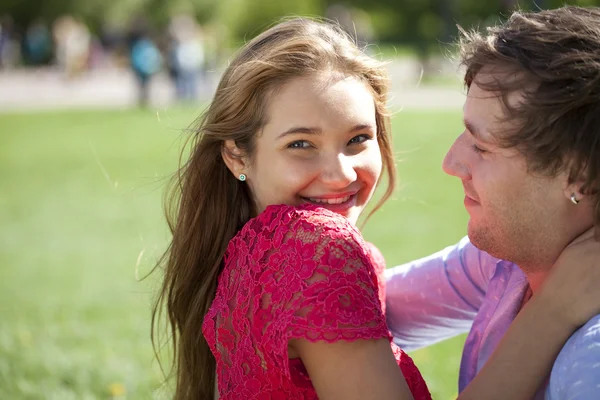 Paar liefhebbers — Stockfoto