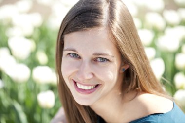 Çekici Genç Kadın 