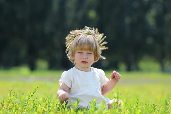 Маленькая девочка — стоковое фото