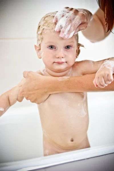 Kleines Mädchen — Stockfoto