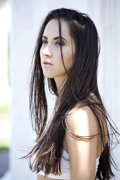 Beautiful woman wet hair — Stock Photo, Image