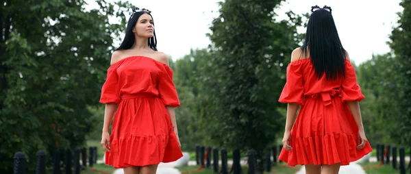 Collage, Hermosa mujer joven en vestido rojo — Foto de Stock
