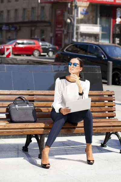 Full length portrait, office worker woman — Stock Photo, Image