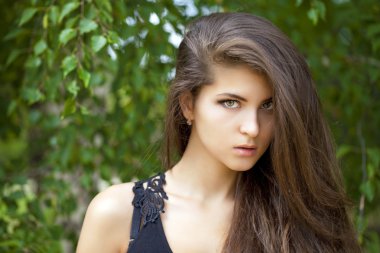 Genç güzel kadın.