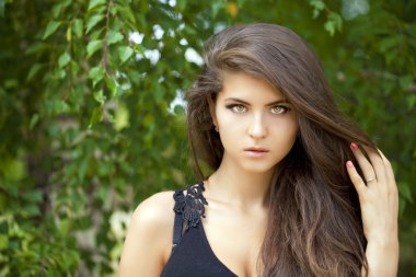 Genç güzel kadın.