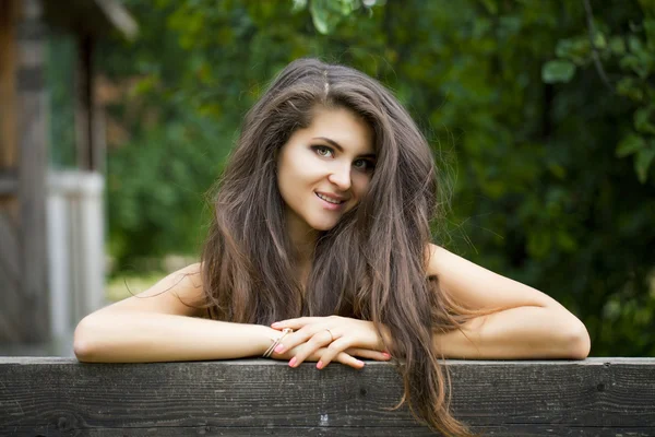 Genç güzel kadın.