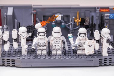 RUSSIA, SAMARA, 7 Şubat 2022 - Lego Star Wars mini figürleri bölüm 7-9
