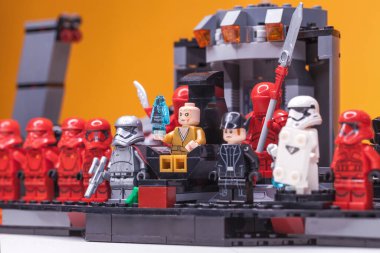 RUSSIA, SAMARA, 7 Şubat 2022 - Lego Star Wars mini figürleri bölüm 7-9