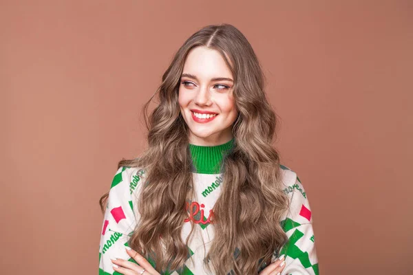 Studio Portrait Young Beautiful Teenage Girl Beige Background — Stock Photo, Image