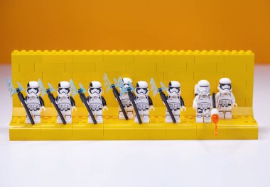 RUSSIA, SAMARA, 7 Şubat 2022 - Lego Star Wars mini figürleri bölüm 7-9