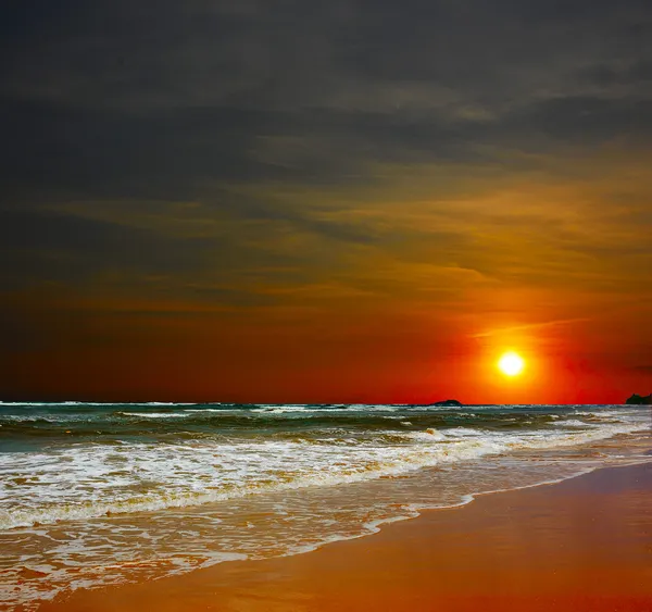 Tramonto sull'oceano — Foto Stock