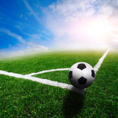 Yeşil futbol sahası