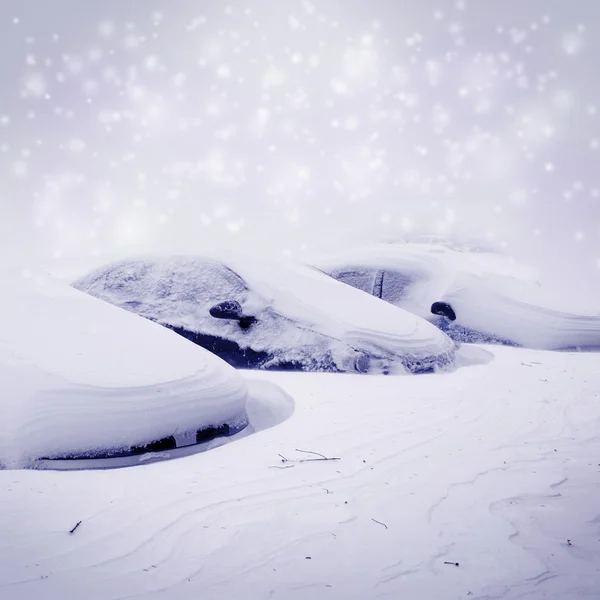 Snowly estacionamento de inverno — Fotografia de Stock