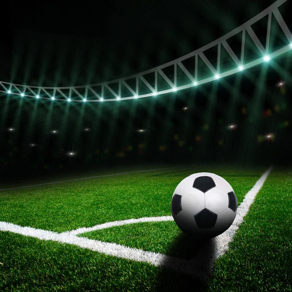 Campo di calcio con luci luminose — Foto Stock