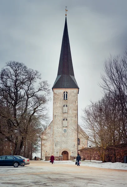 Cattedrale di Winter Jaunpils. Lettonia — Foto Stock