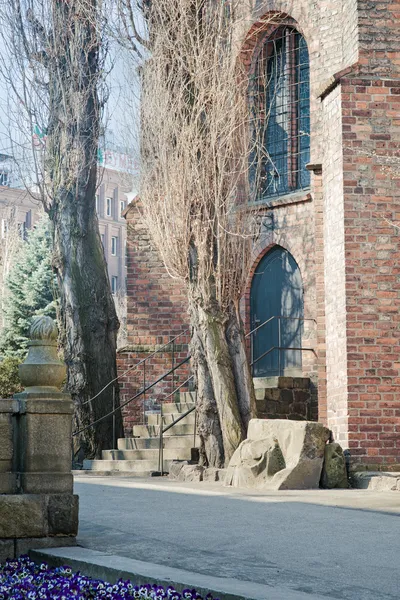 Iglesia gótica en Poznan, Polonia — Foto de Stock
