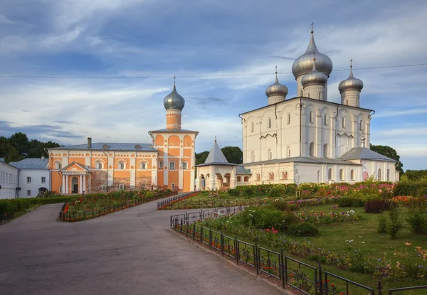 Hof der orthodoxen Kirche in Russland — Stockfoto