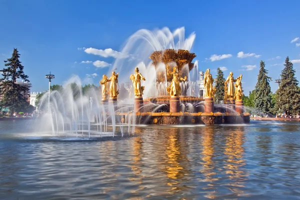 Fuente "Amistad de las naciones " — Foto de Stock