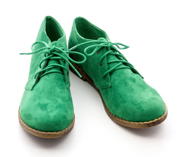 Vert, chaussures pour femmes sur fond blanc — Photo