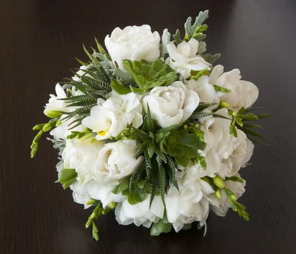 Blumenschmuck für eine Hochzeit — Stockfoto