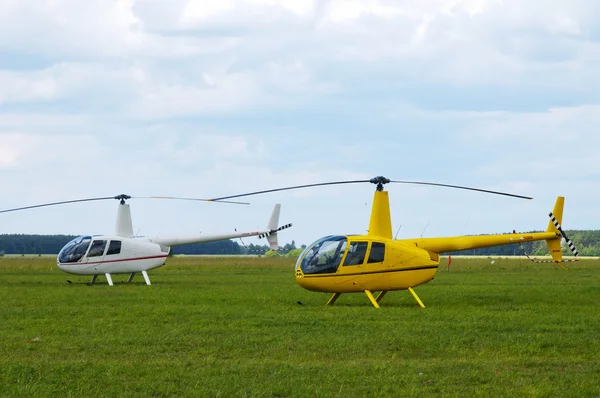 Dois helicópteros — Fotografia de Stock Grátis