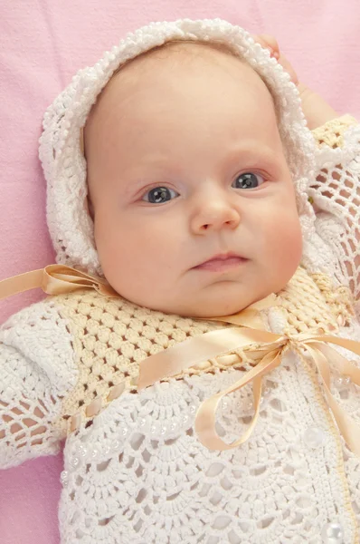 Portret van mooie babymeisje — Stockfoto