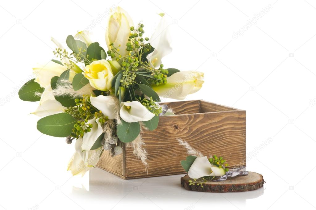 Bouquet in wooden box