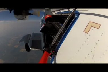 video skydiving