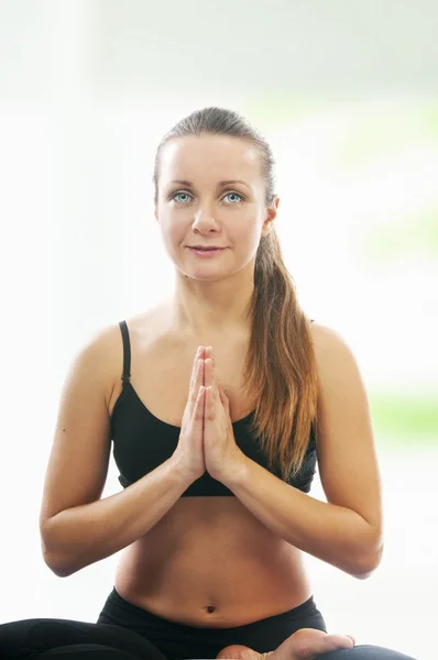 Namaskar mudra konumu — Stok fotoğraf