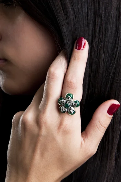 Silver ring with green onyx — Stock Photo, Image