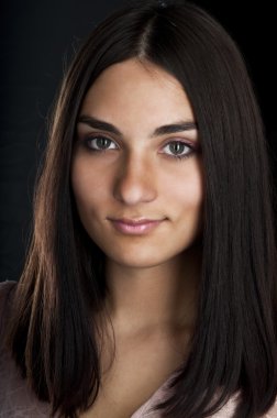 Genç çekici kadın.