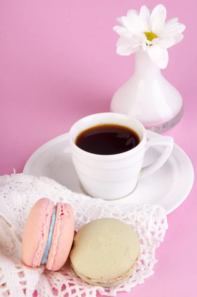 Kaffee mit Macarons — Stockfoto