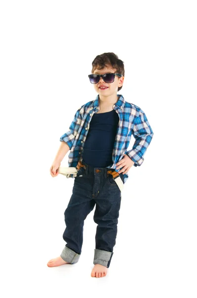 Pequeño niño elegante con gafas de sol —  Fotos de Stock