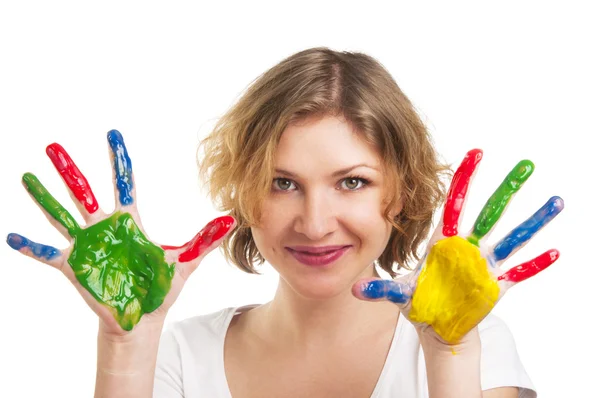 Mulher sorridente com mãos pintadas com tinta colorida — Fotografia de Stock