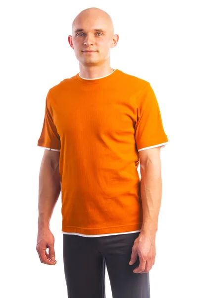 Ung skallig man i orange t-shirt — Stockfoto