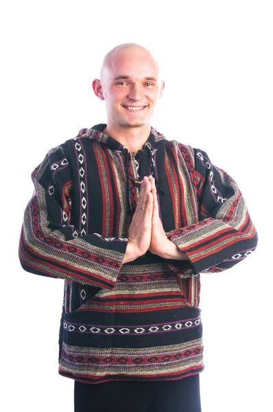 homme faisant le geste du mudra namaste
