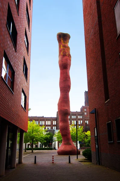 Monumento cerca de la Corte Central de Apelaciones en Utrecht —  Fotos de Stock