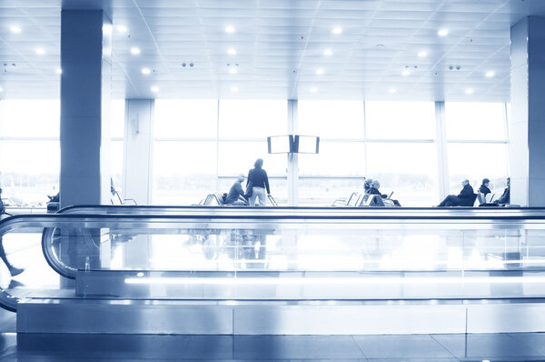 Эскалатор в международном аэропорту Борисполь
