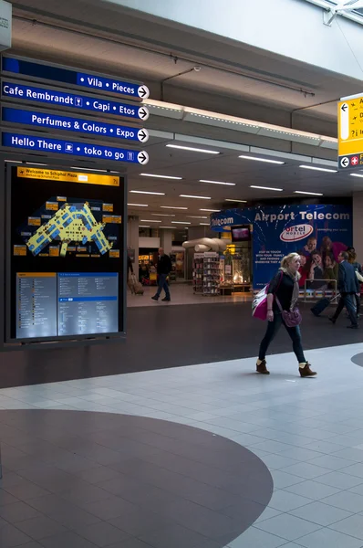 Schiphol repülőtér, Amszterdam, Hollandia. — Stock Fotó