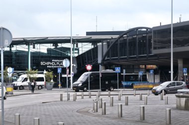 Amsterdam airport Schiphol plaza alışveriş merkezi