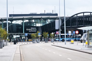 Schiphol plaza alışveriş merkezi