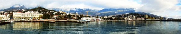 Panorama Puerto de Yalta —  Fotos de Stock