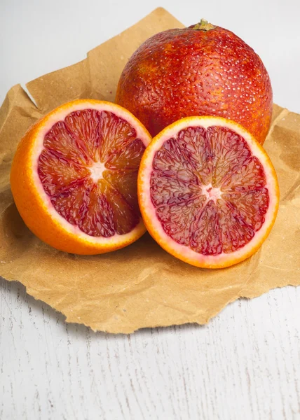 Tropische Blutorange in Scheiben geschnitten — Stockfoto