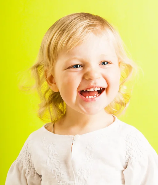 Sorrindo bebê menina — Fotografia de Stock