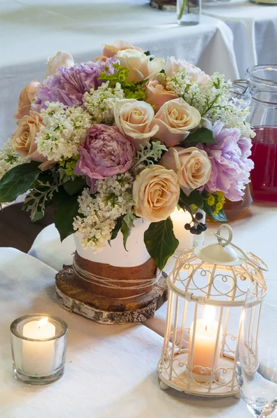 Decoration with candles and flowers — Stock Photo, Image